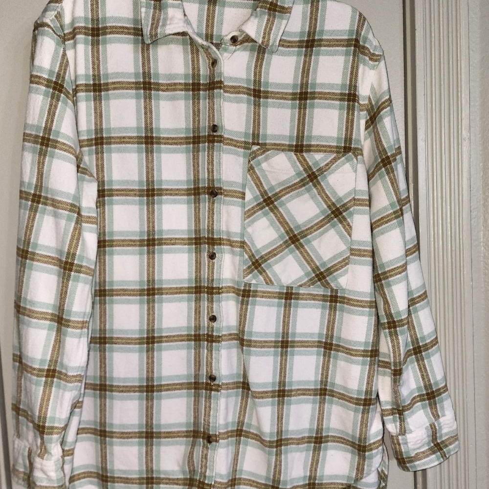 Men's Casual Plaid Button-Down Shirt - White, Brown, and Green